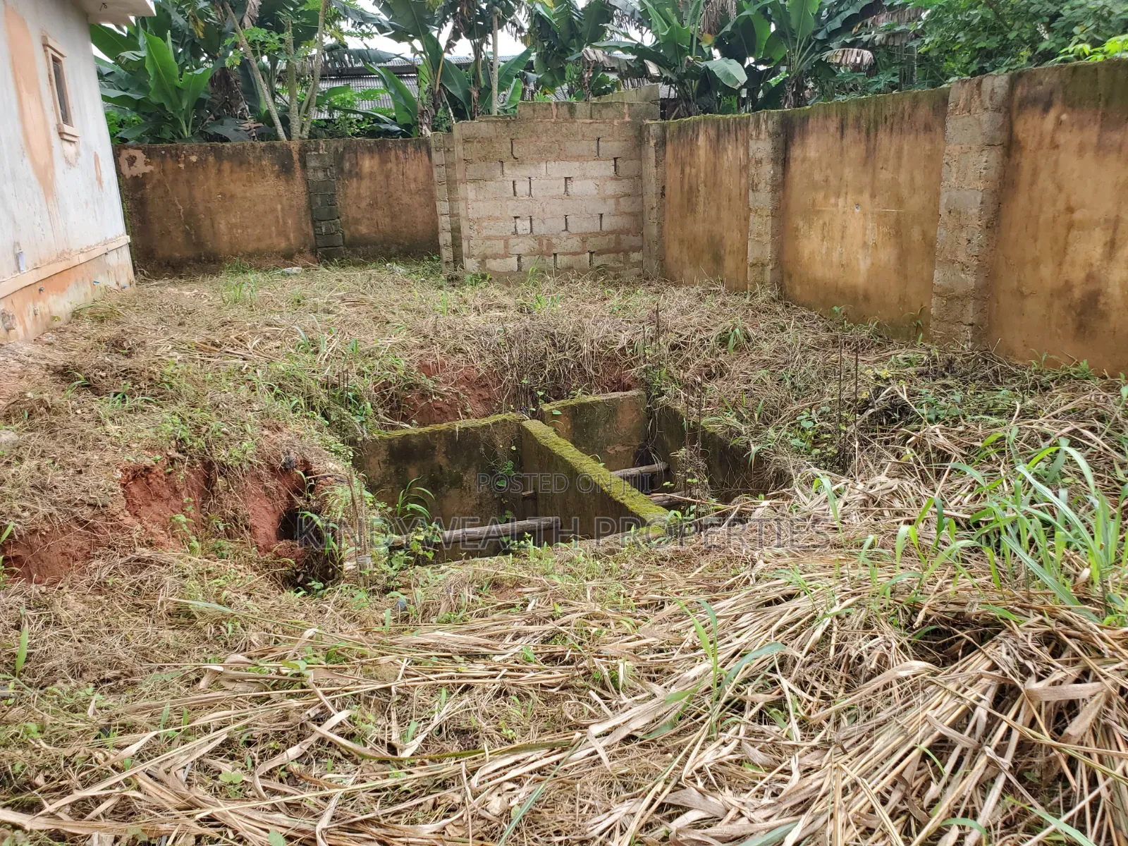 5bdrm Duplex in Obaretin Estate, Off, Ikpoba-Okha for sale in Ikpoba-Okha