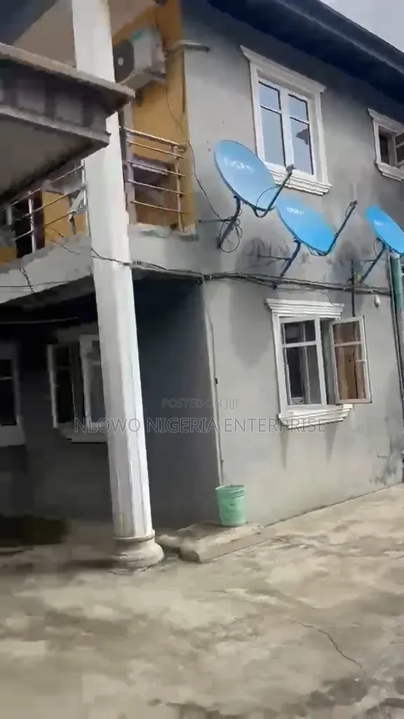 2bdrm Block of Flats in Oyeshina Estate, Abule Egba for sale in Abule Egba