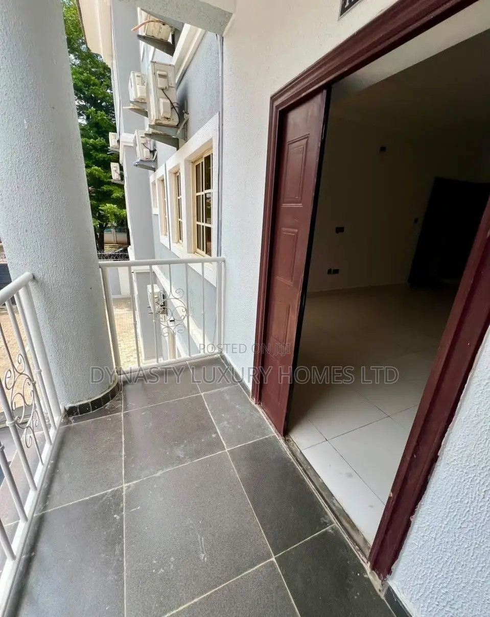 3bdrm Block of Flats in Jabi for rent in Jabi