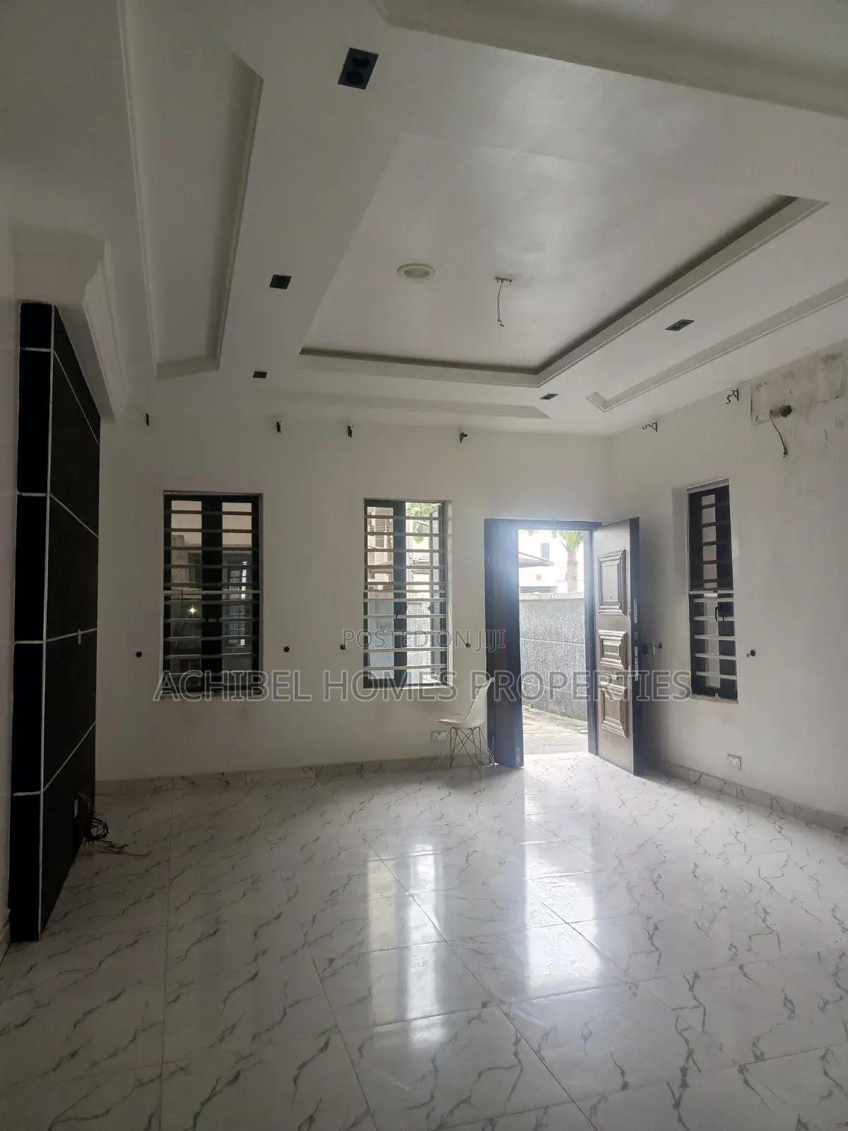 4bdrm Duplex in Off Freedom Way, Lekki Phase 1 for rent in Lekki Phase 1