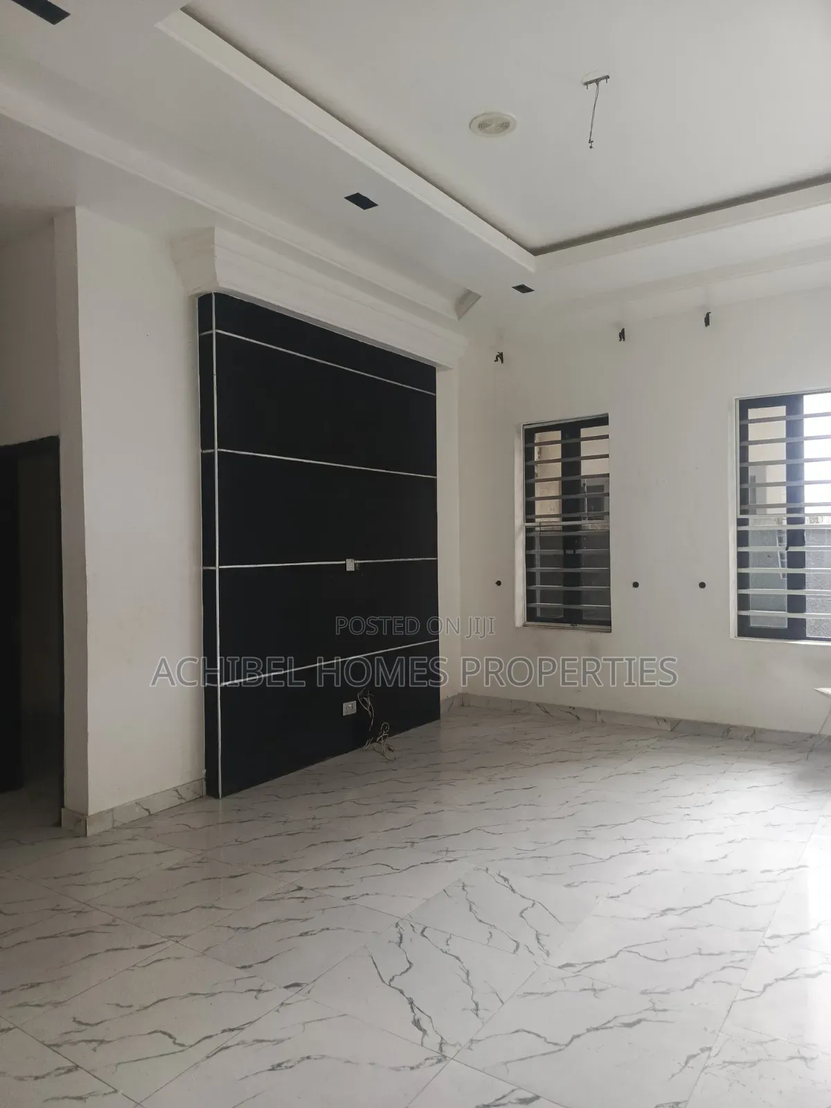 4bdrm Duplex in Off Freedom Way, Lekki Phase 1 for rent in Lekki Phase 1