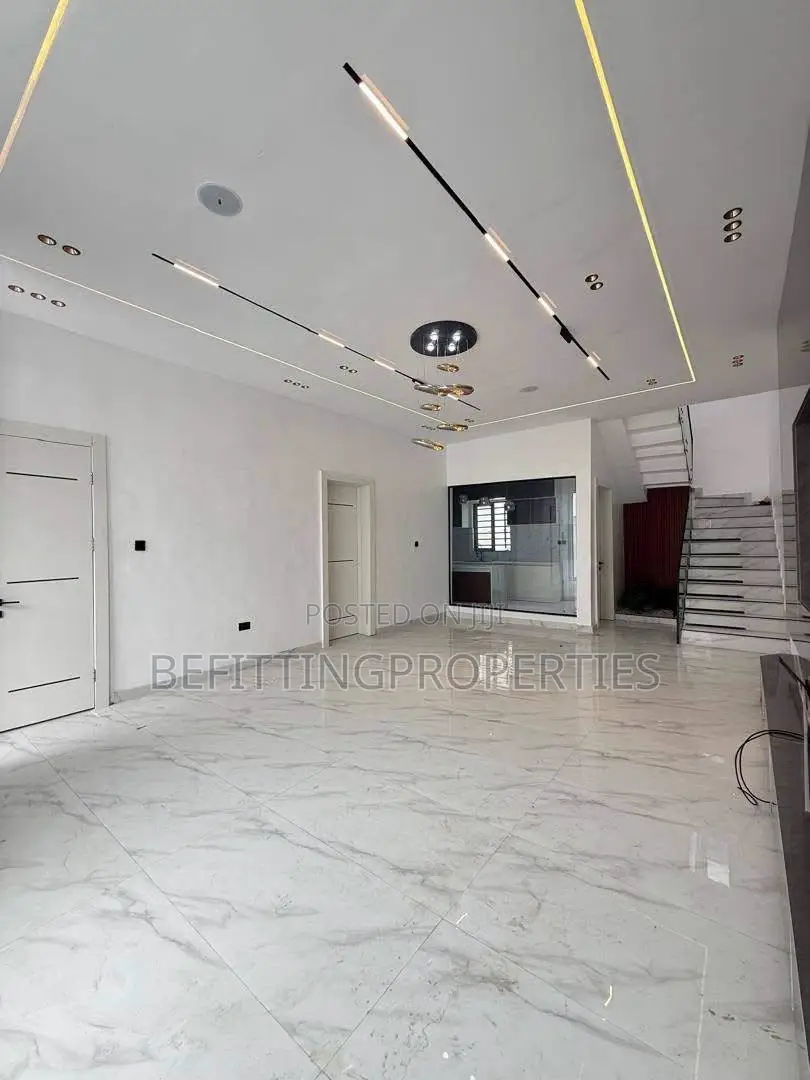 4bdrm Duplex in Ajah for sale in Ajah