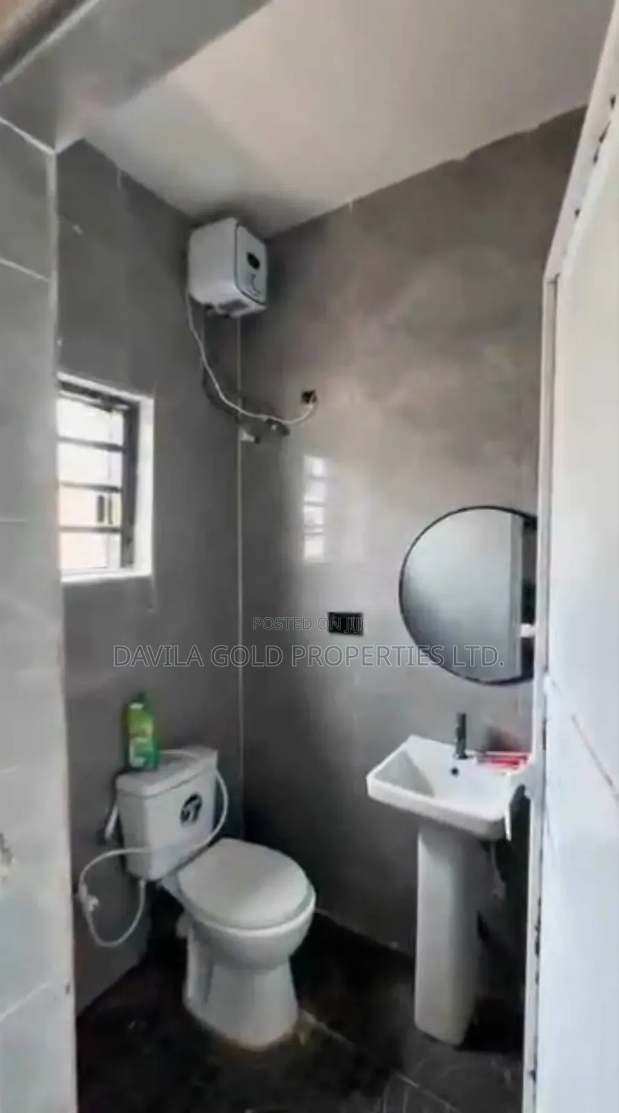 5bdrm Duplex in Benin City for sale in Benin City