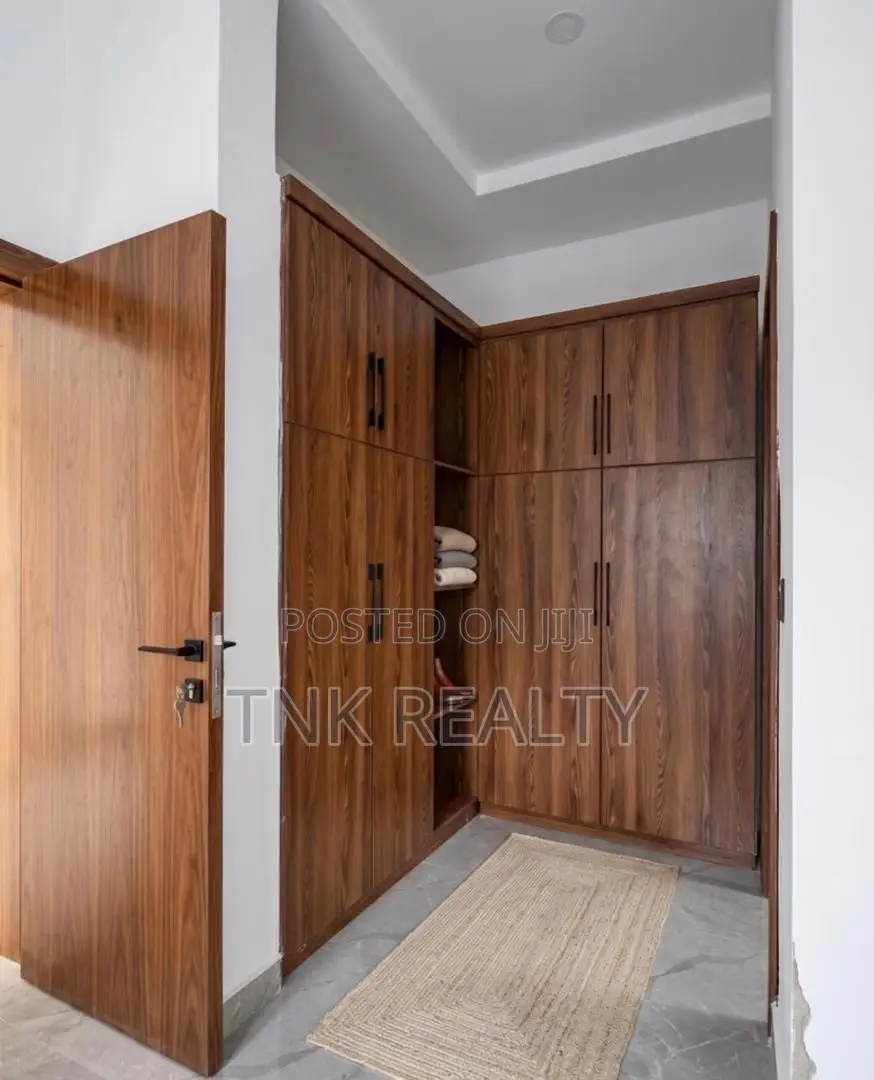 Furnished 3bdrm Duplex in Apo District for rent in Apo District