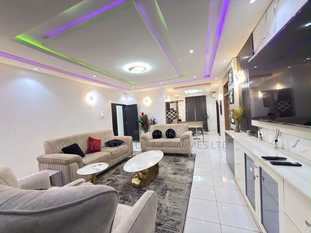 Furnished 3bdrm Apartment in Wuye for rent in Wuye
