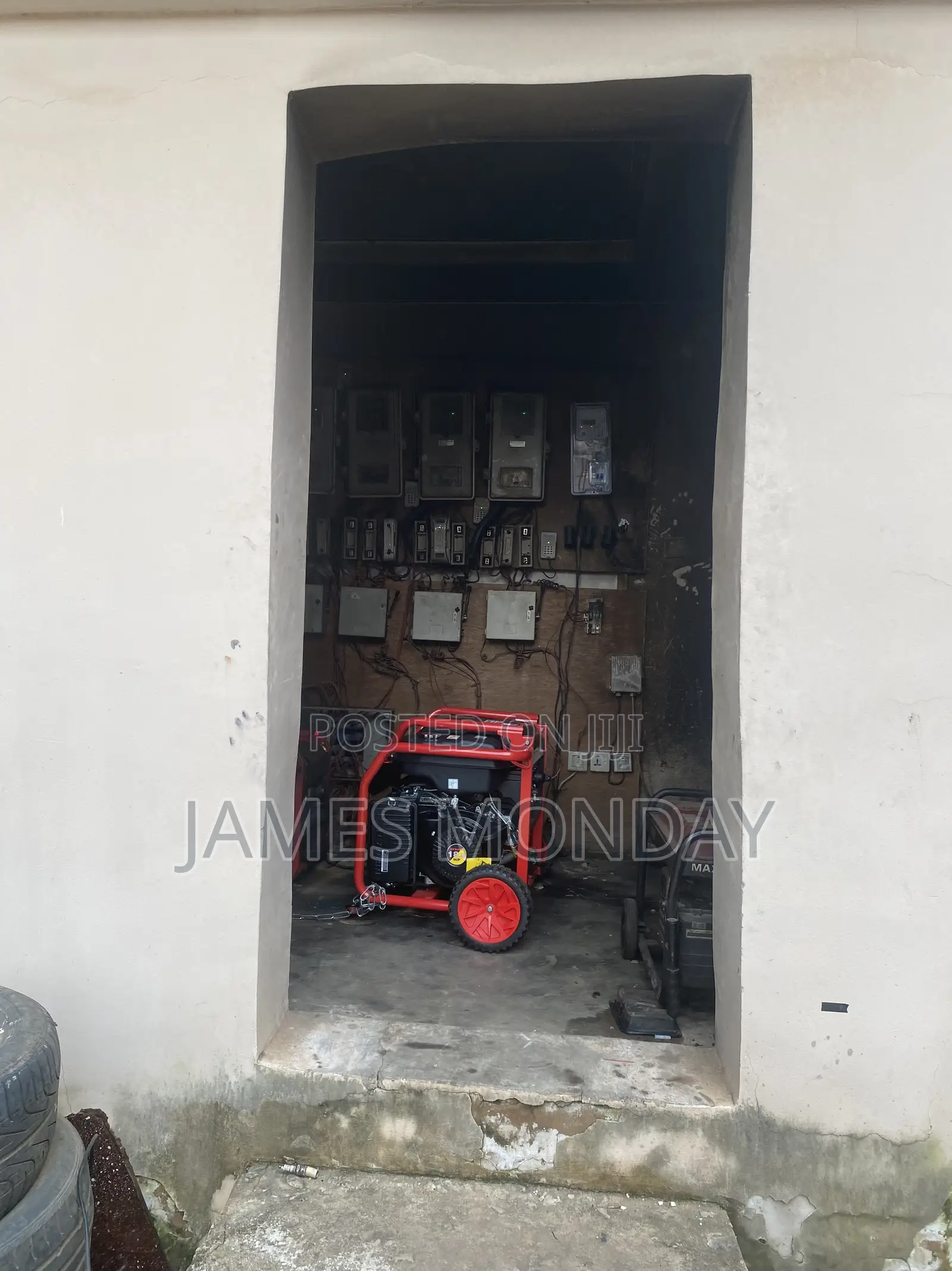 2bdrm Block of Flats in American, Durumi for sale in Durumi