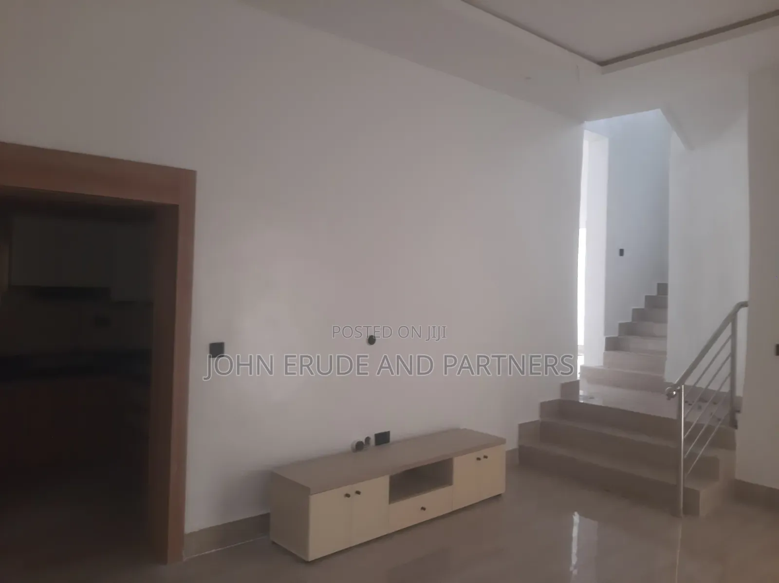 4bdrm Duplex in Hillfield Homes for sale in Dawaki