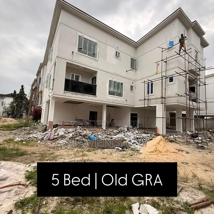 5bdrm Duplex in Old GRA for sale in Old GRA
