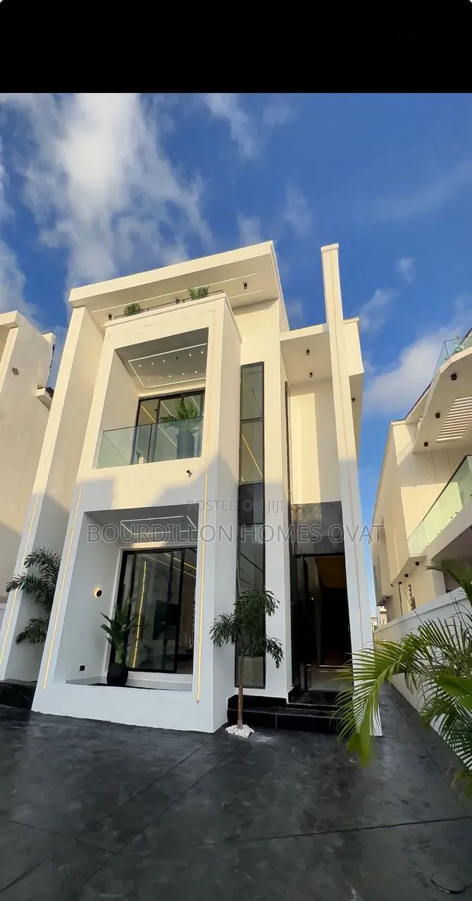 5bdrm Duplex in Lekki Palm City for sale in Lekki Expressway