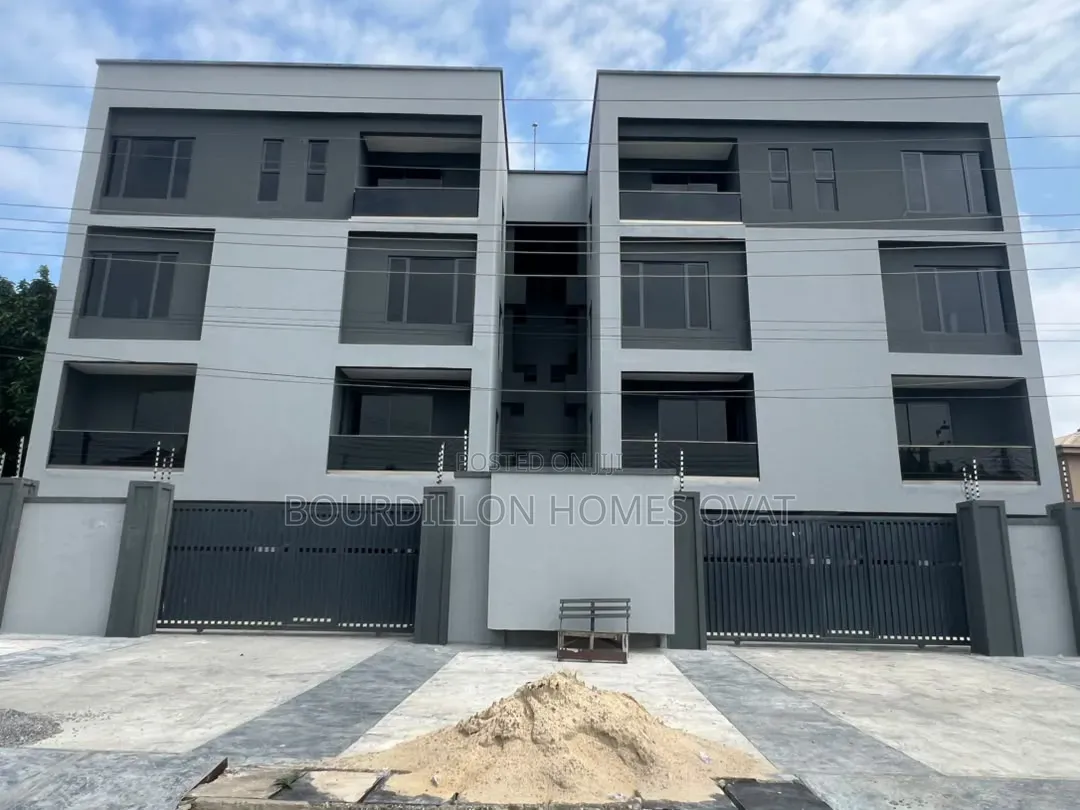 4bdrm Apartment in Lekki Phase 1 for sale in Lekki Phase 1