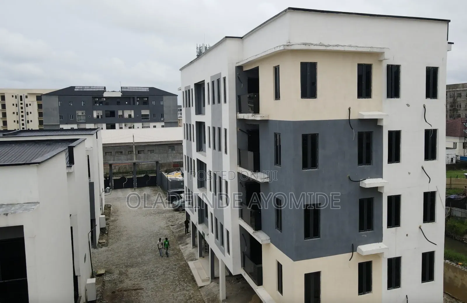 3bdrm Apartment in Lekki Phase1 for rent in Lekki Phase 1