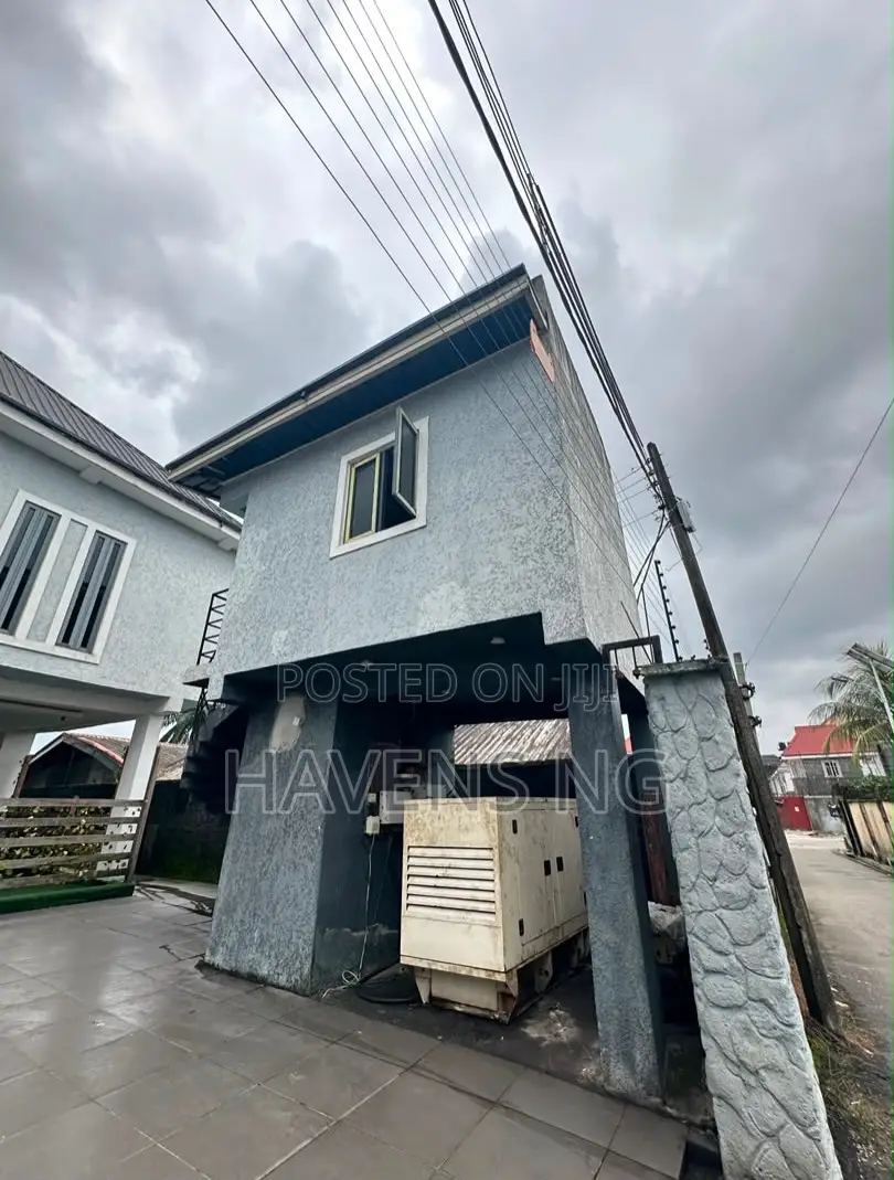 Furnished 9bdrm Duplex in Obio-Akpor for sale in Obio-Akpor