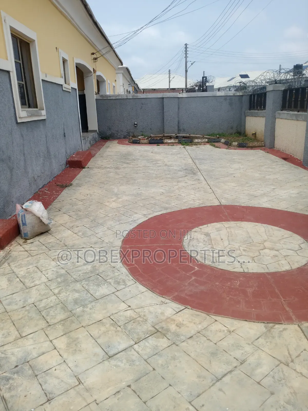 2bdrm Bungalow in Ciy College Becky, Karu for rent in Karu