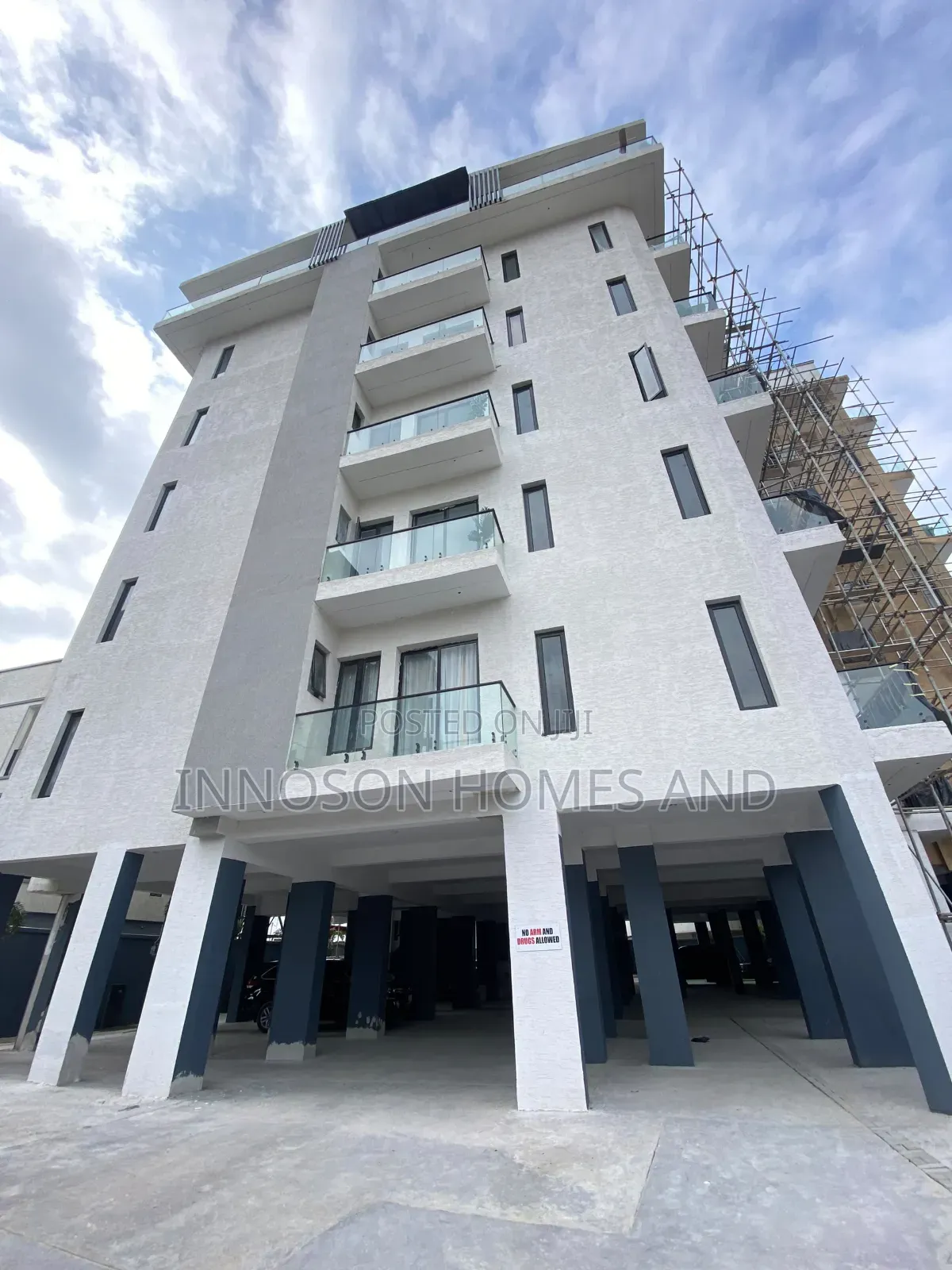 3bdrm Apartment in Lekki Phase 1 for sale in Lekki Phase 1