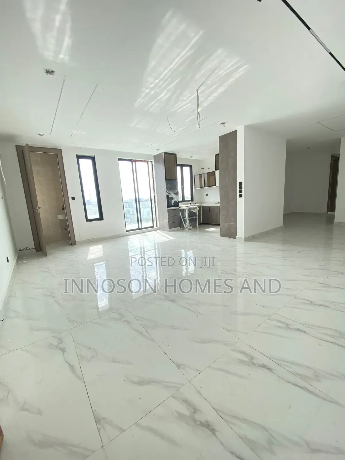3bdrm Apartment in Lekki Phase 1 for sale in Lekki Phase 1