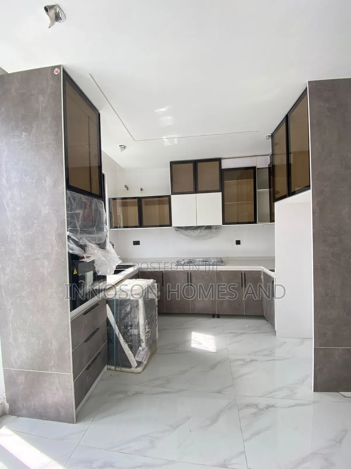 3bdrm Apartment in Lekki Phase 1 for sale in Lekki Phase 1