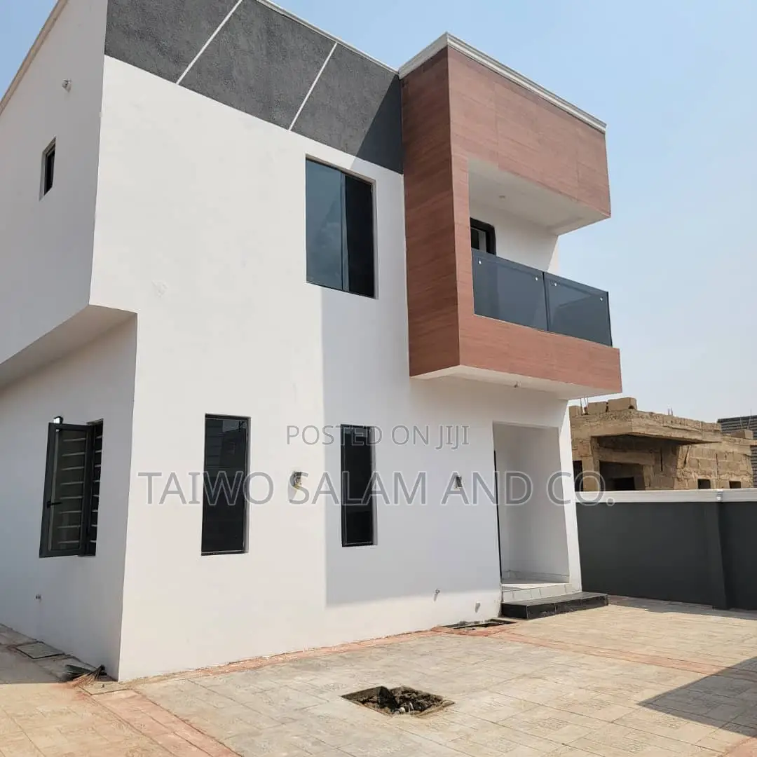 4bdrm Duplex in Akobo for sale in Akobo