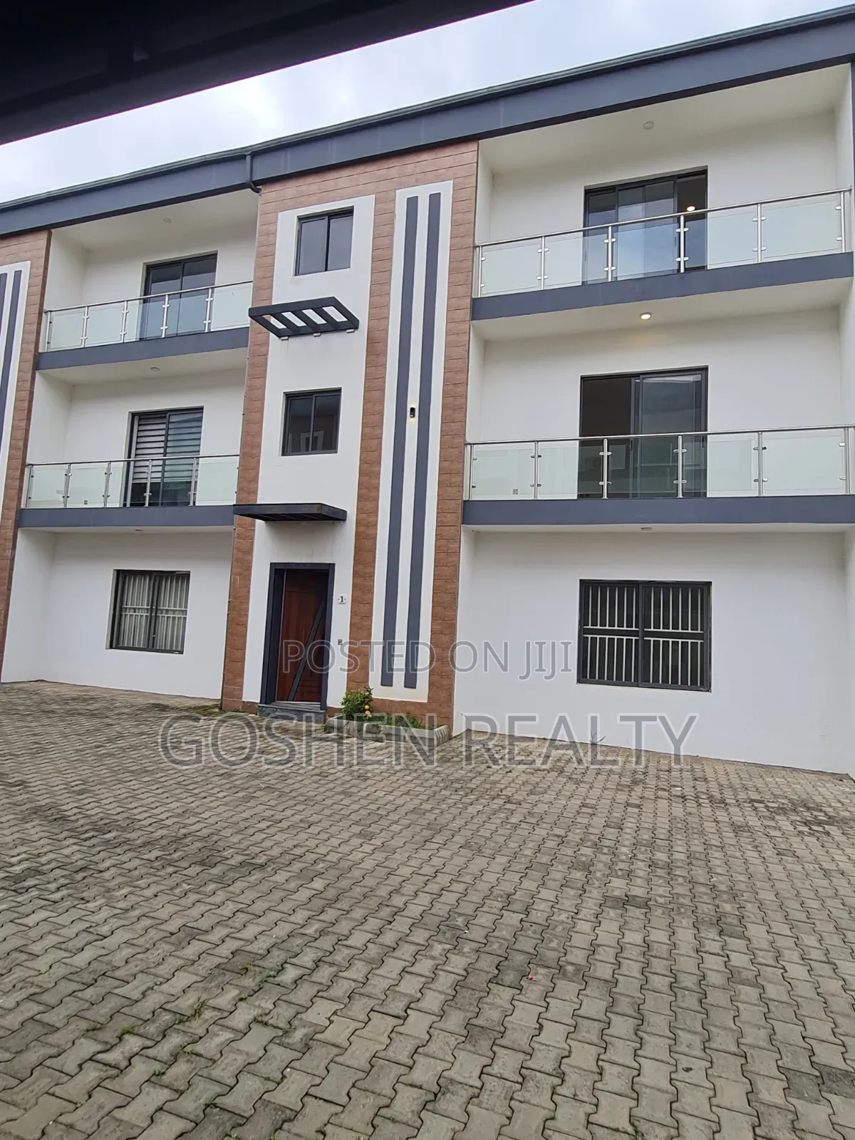 5bdrm Townhouse/Terrace in Jahi for sale in Jahi