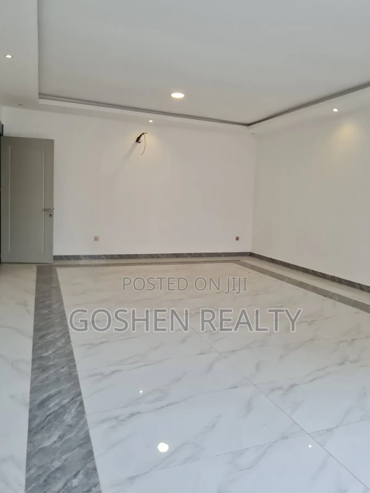 5bdrm Townhouse/Terrace in Jahi for sale in Jahi
