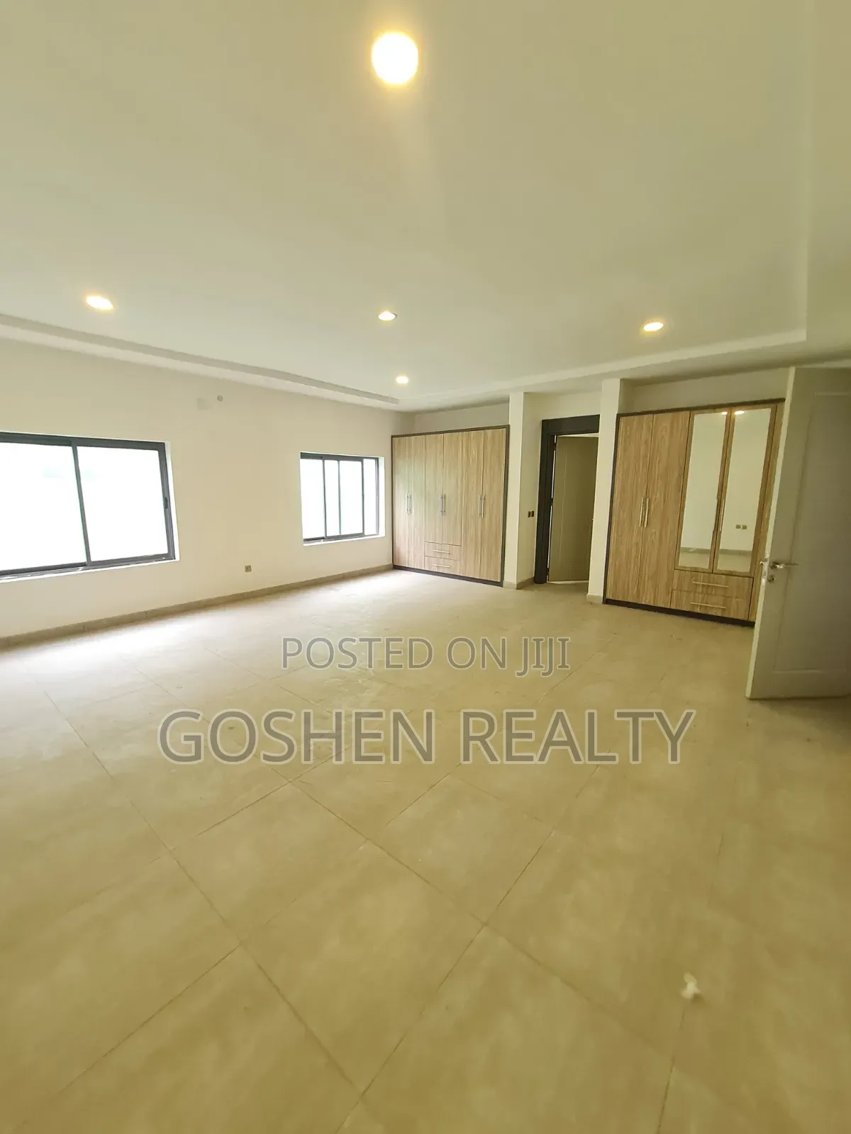 5bdrm Townhouse/Terrace in Jahi for sale in Jahi