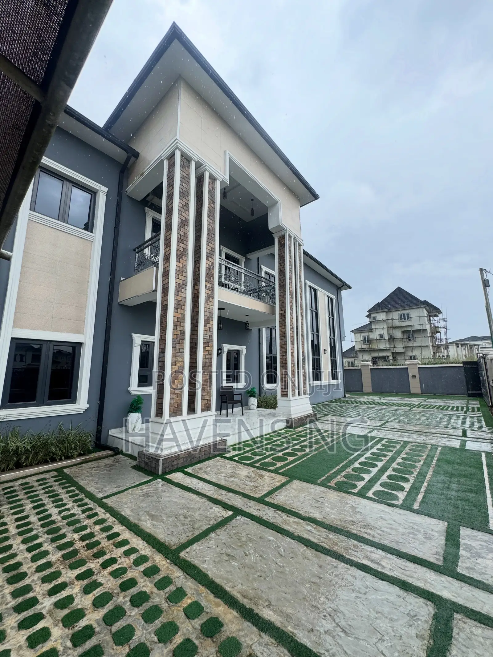 Furnished 4bdrm Duplex in Eliozu for sale in Eliozu