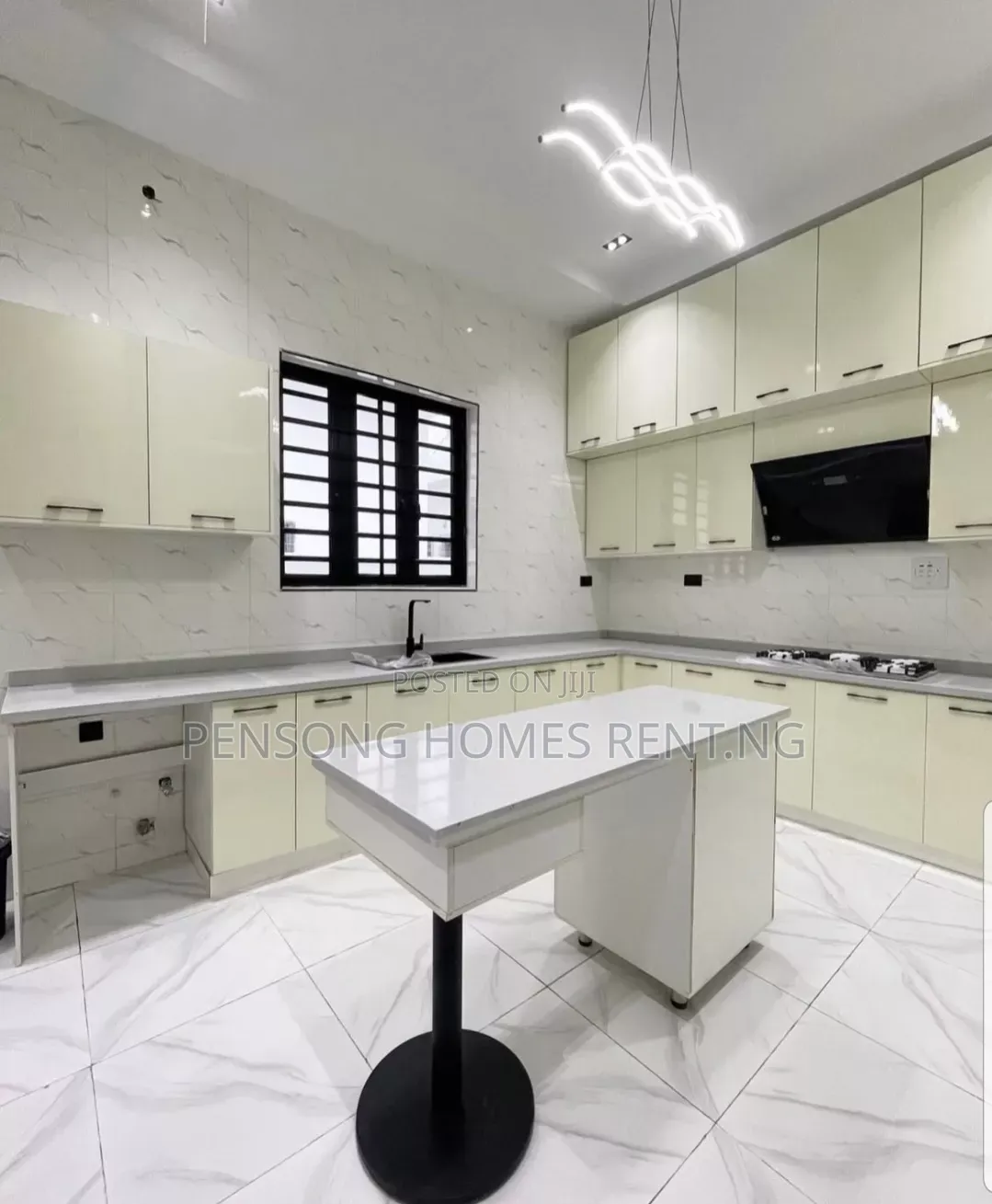 4bdrm Duplex in Ikota for rent in Ikota