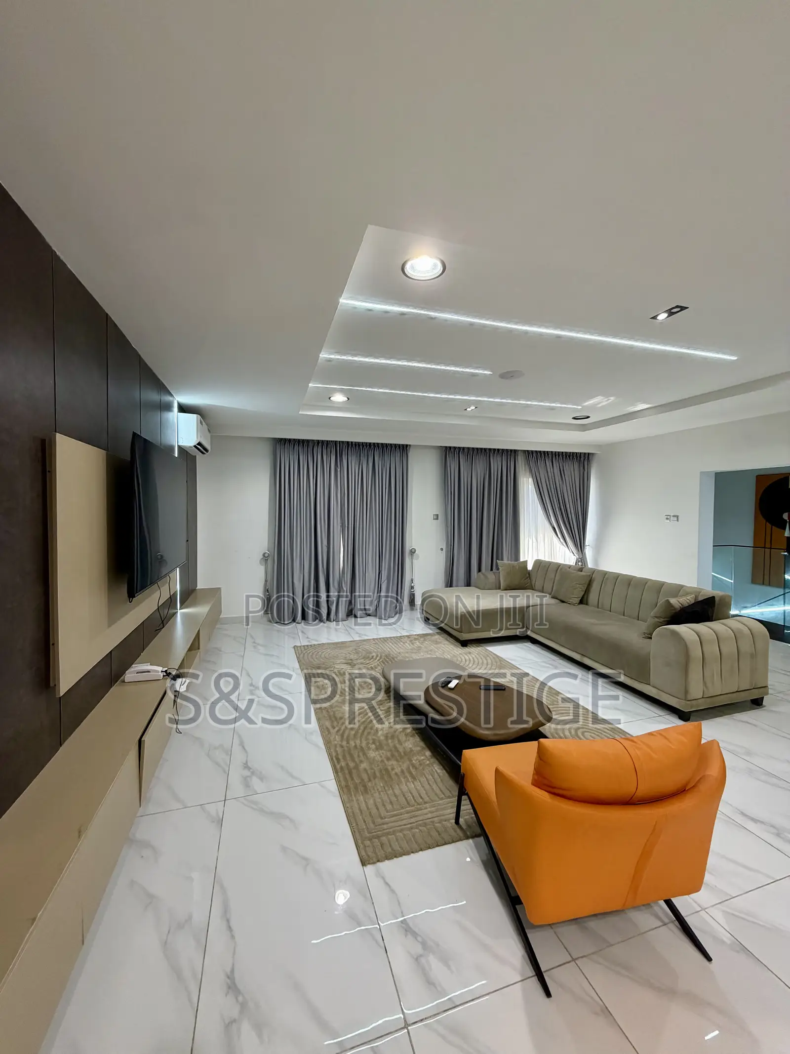 Furnished 3bdrm Townhouse / Terrace in Victoria Island for rent in Victoria Island