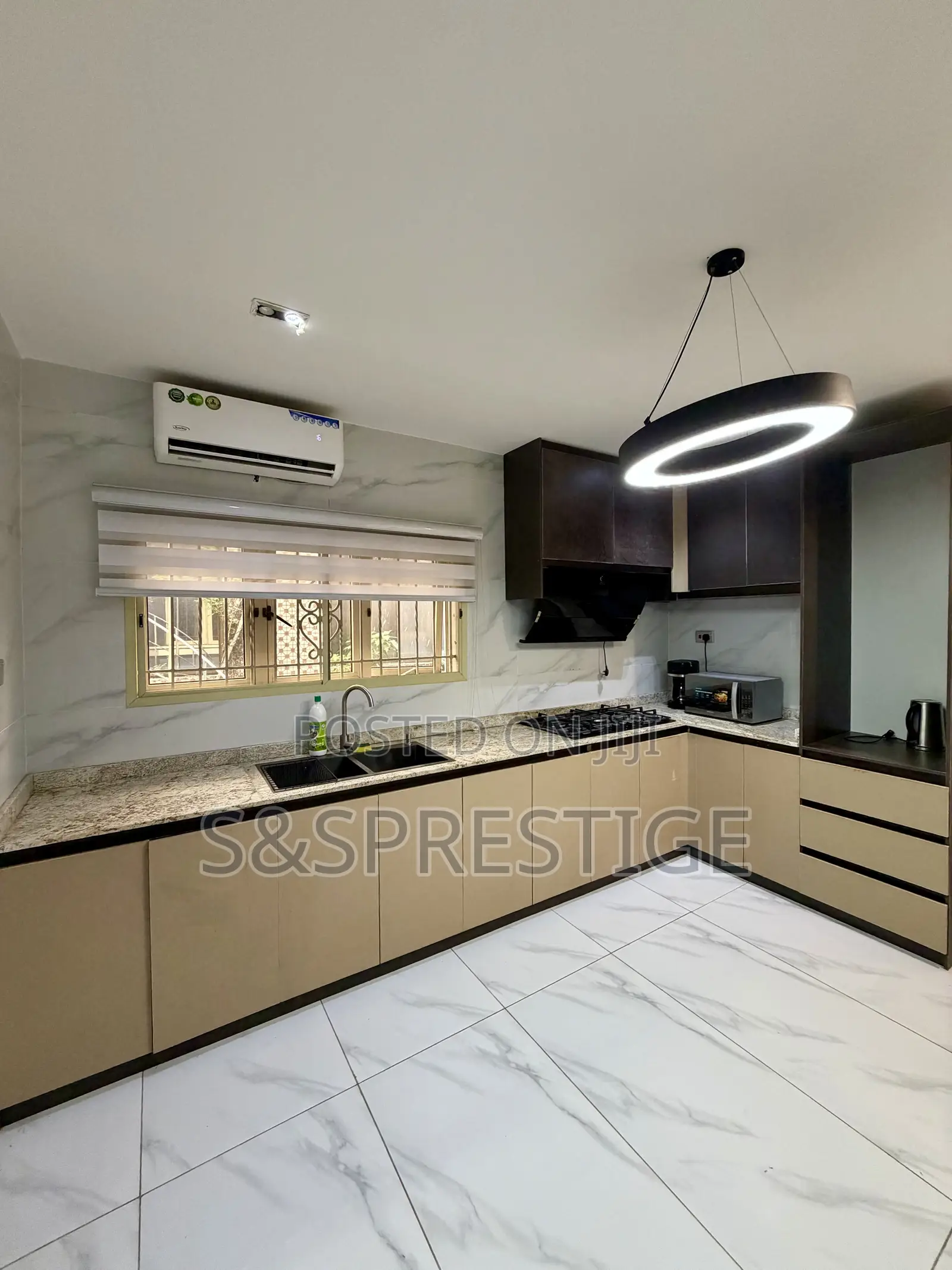 Furnished 3bdrm Townhouse / Terrace in Victoria Island for rent in Victoria Island