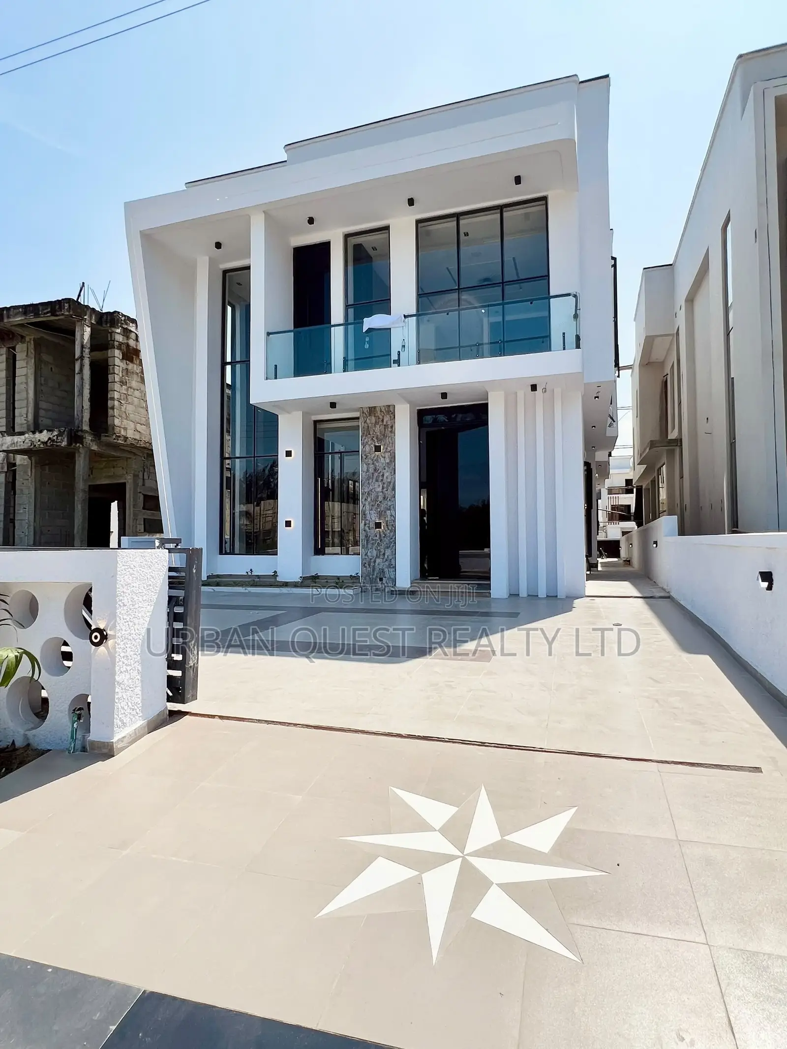 5bdrm Duplex in Lekki County Homes, Ikota for sale in Ikota