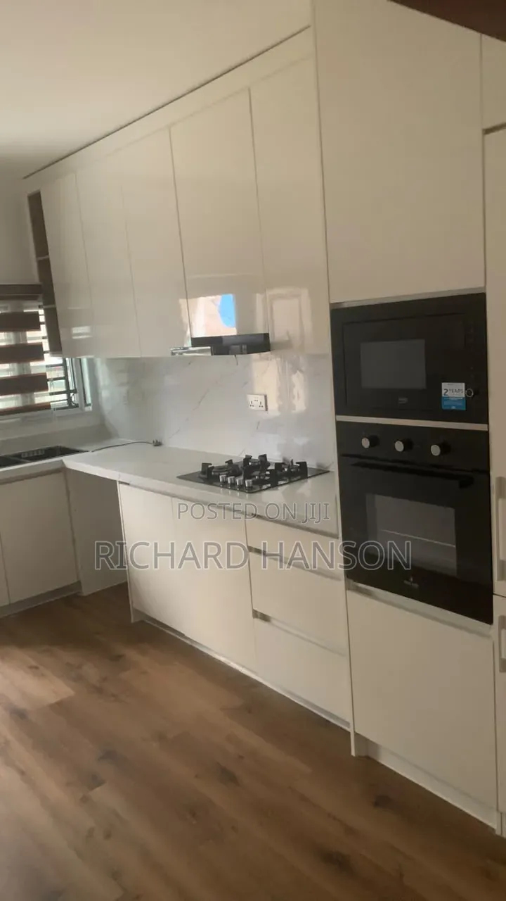 3bdrm Duplex in Secured, Osapa london for rent in Osapa london