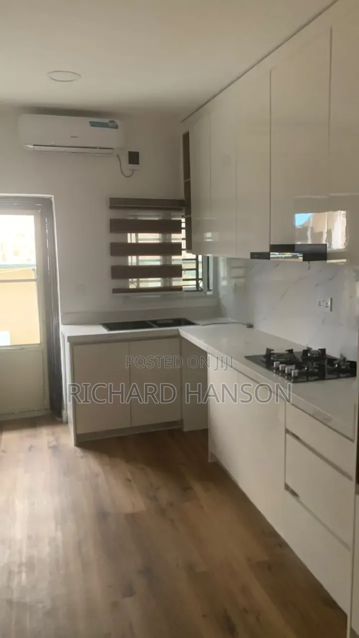 3bdrm Duplex in Secured, Osapa london for rent in Osapa london