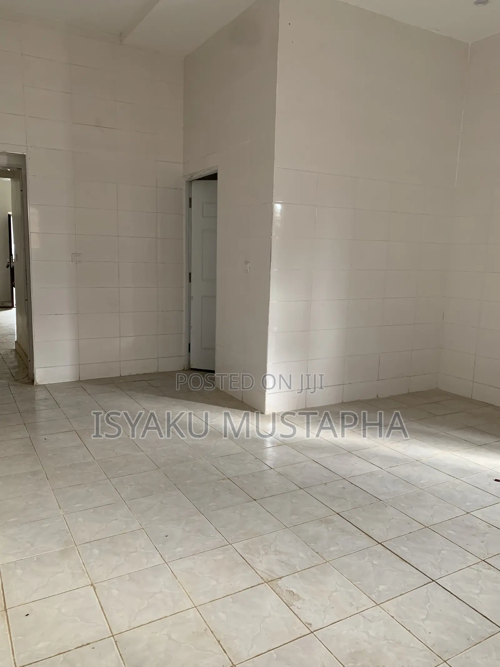3bdrm Block of Flats in Kaura for rent in Kaura