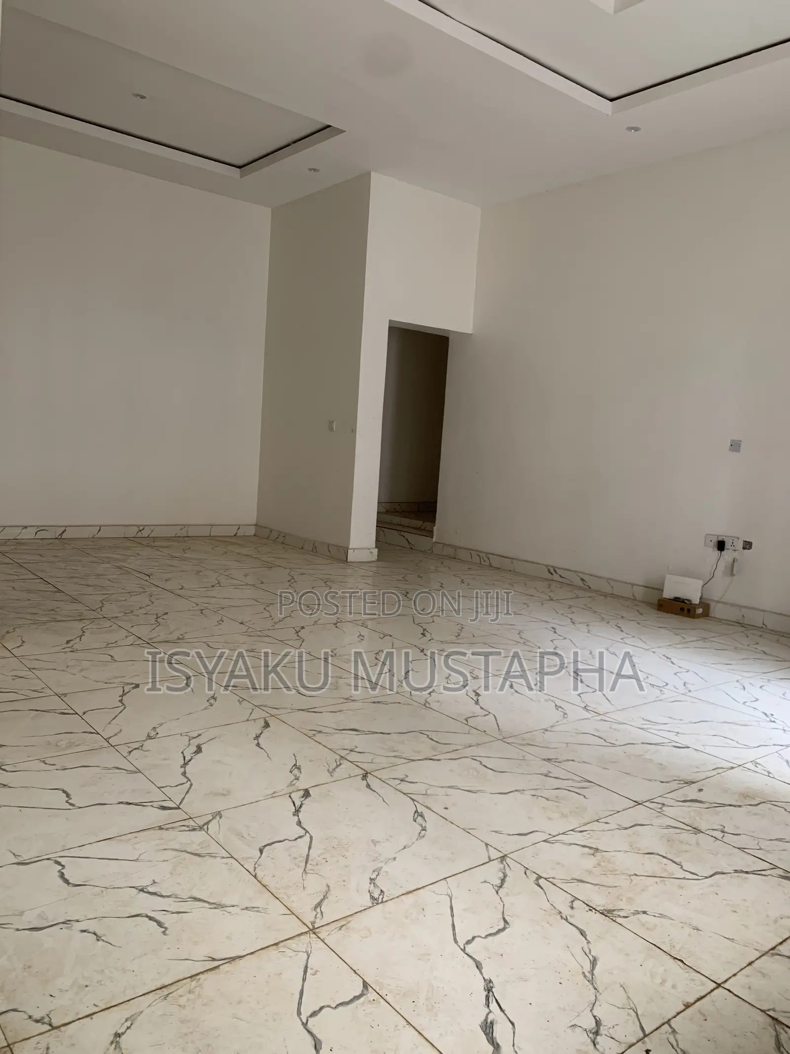 3bdrm Block of Flats in Kaura for rent in Kaura