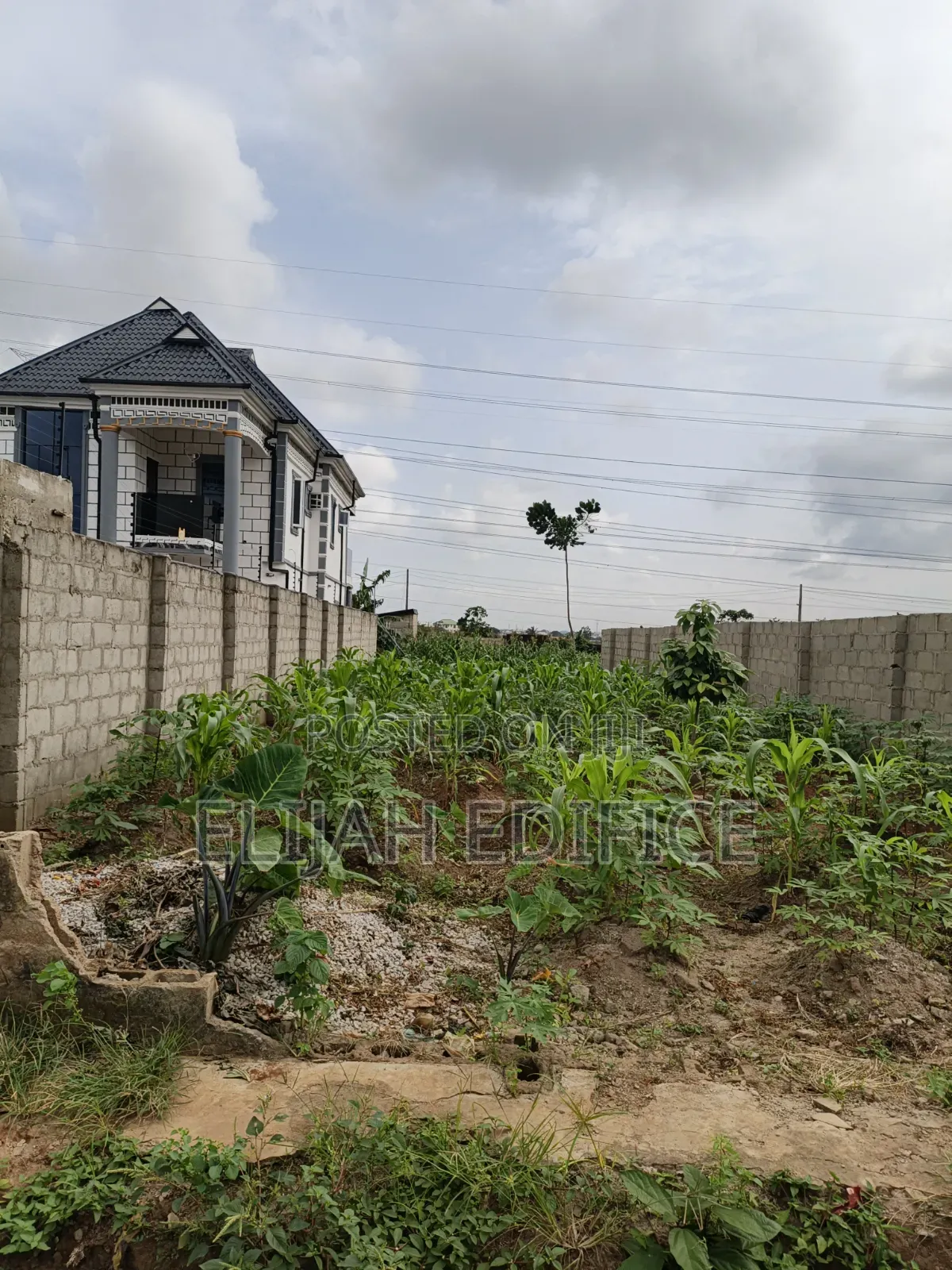 Tabled Half Plot at Ap Bus Stop,off Gberigbe Ikorodu in Ijede / Ikorodu
