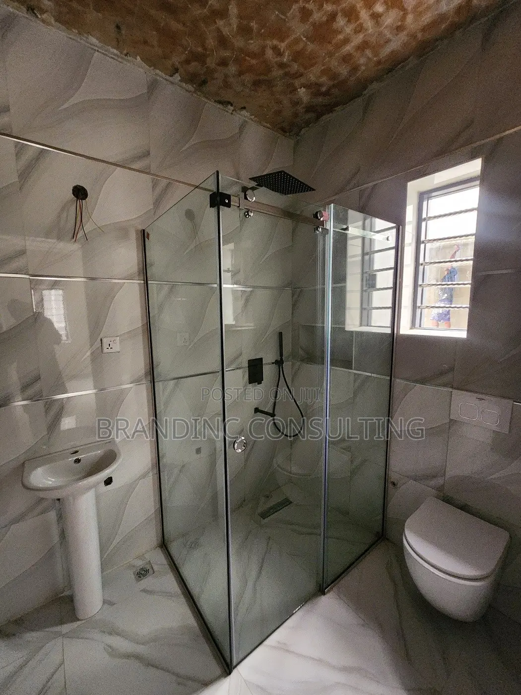 4bdrm Duplex in Lekki Phase 1 for sale in Lekki Phase 1