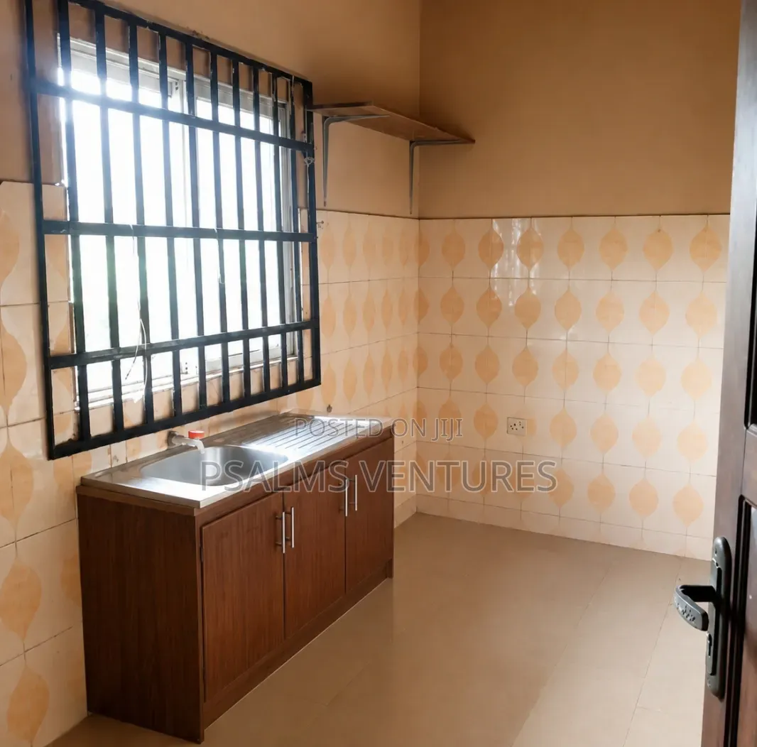 Mini Flat in Ikorodu for rent in Ikorodu Garage