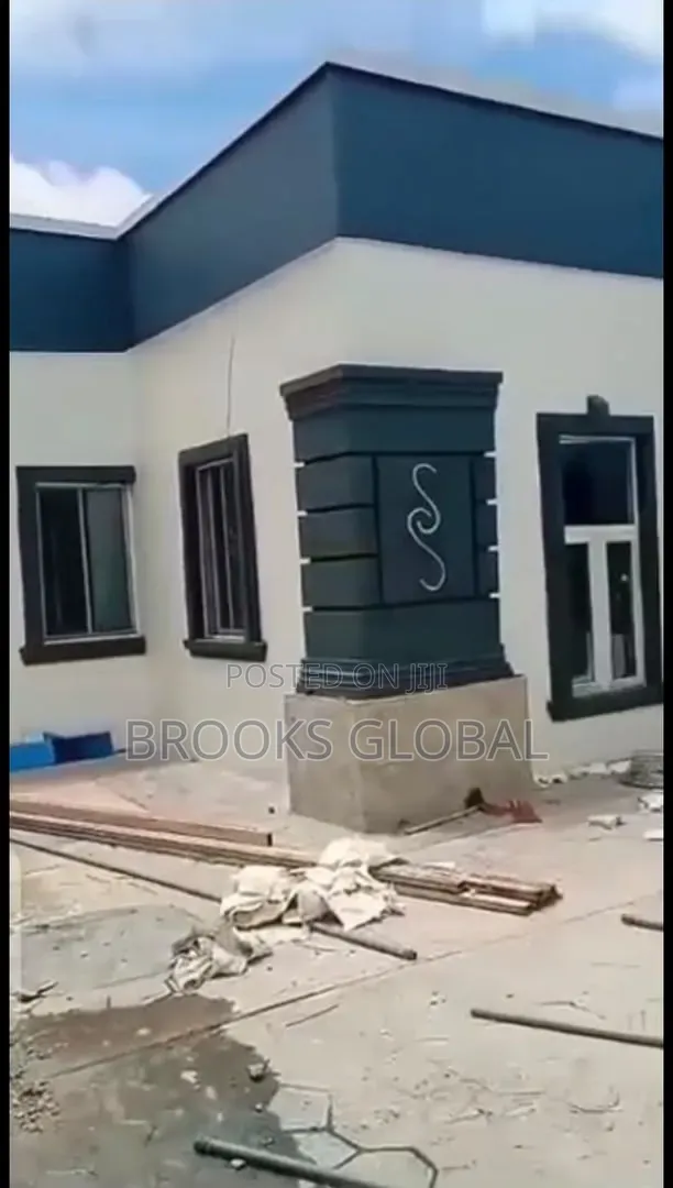 3bdrm Bungalow in Benin City for sale in Benin City