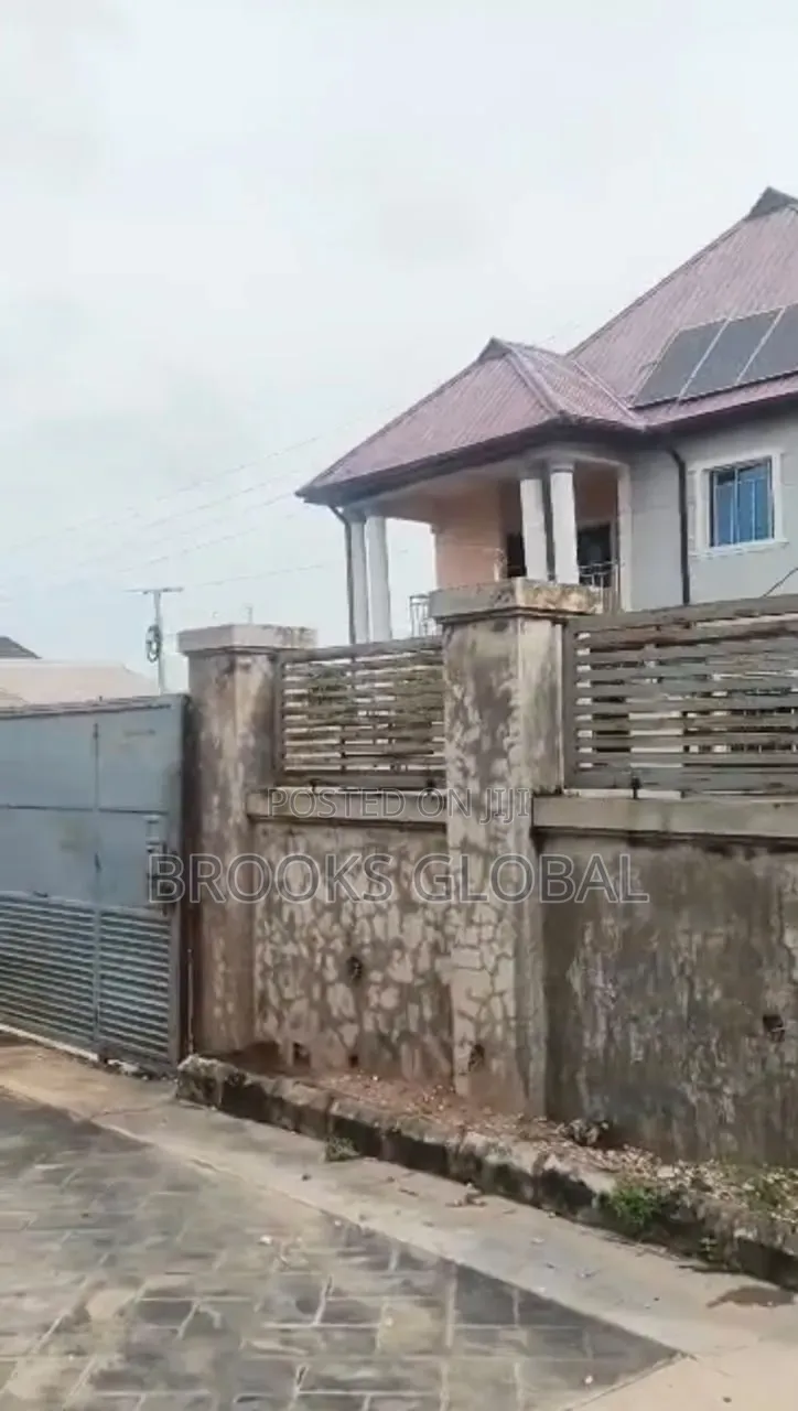 3bdrm Duplex in Benin City for sale in Benin City