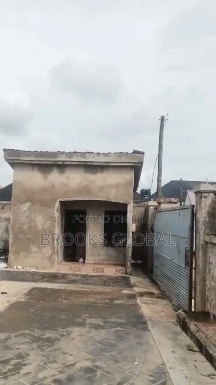 3bdrm Duplex in Benin City for sale in Benin City