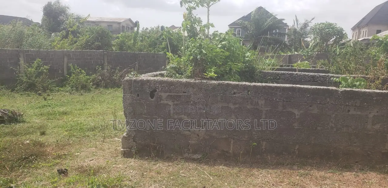 A Full Plot of Land With 3bedroom Foundation in Ibeshe / Ikorodu