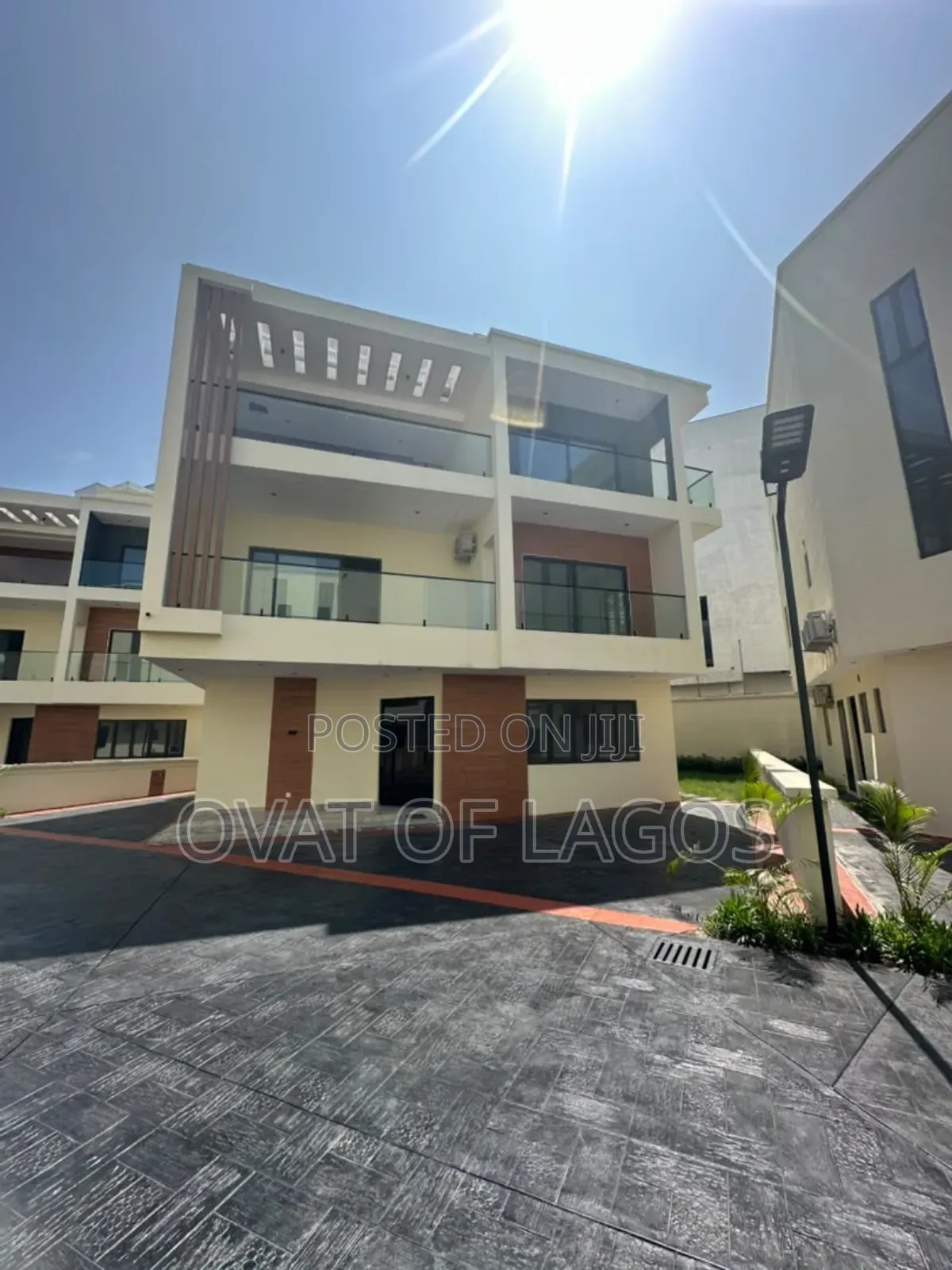 5bdrm Duplex in Old Ikoyi for sale in Old Ikoyi