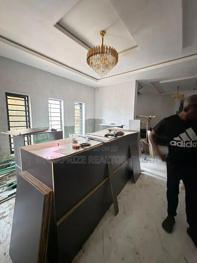 4bdrm Duplex in Ogba Gra Lagos for sale in Ogba GRA