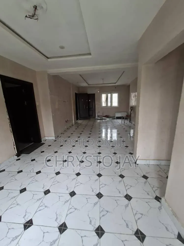 2bdrm Block of Flats in Wuye for sale in Wuye