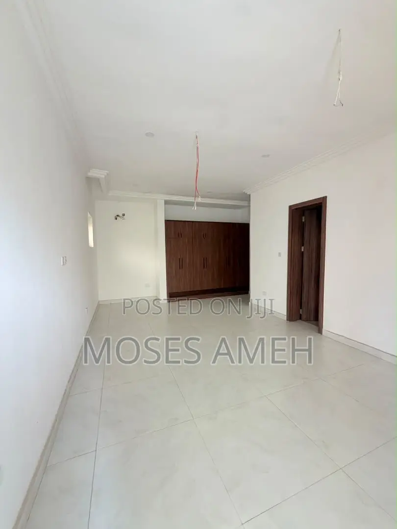 17bdrm Apartment in Guzape District for sale in Guzape District