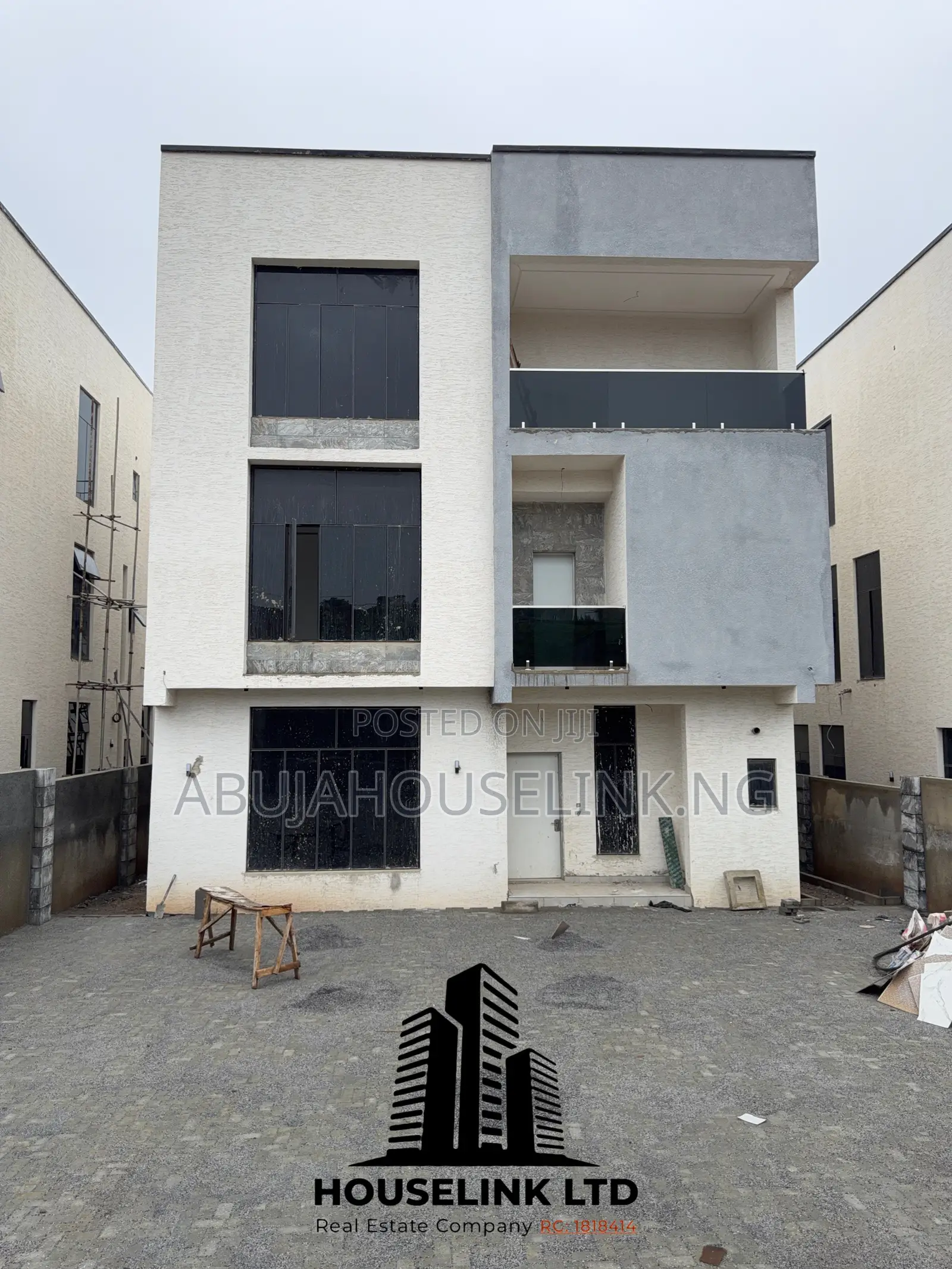 5bdrm Duplex in Asokoro Main Abuja for sale in Asokoro