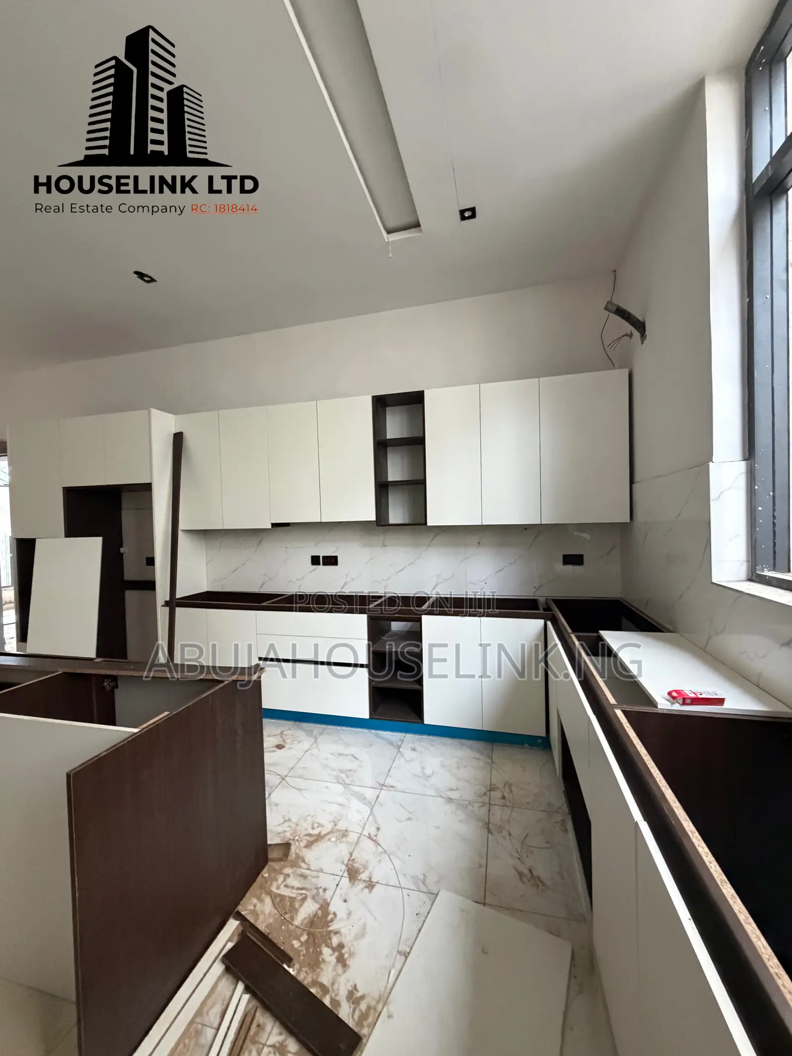 5bdrm Duplex in Asokoro Main Abuja for sale in Asokoro