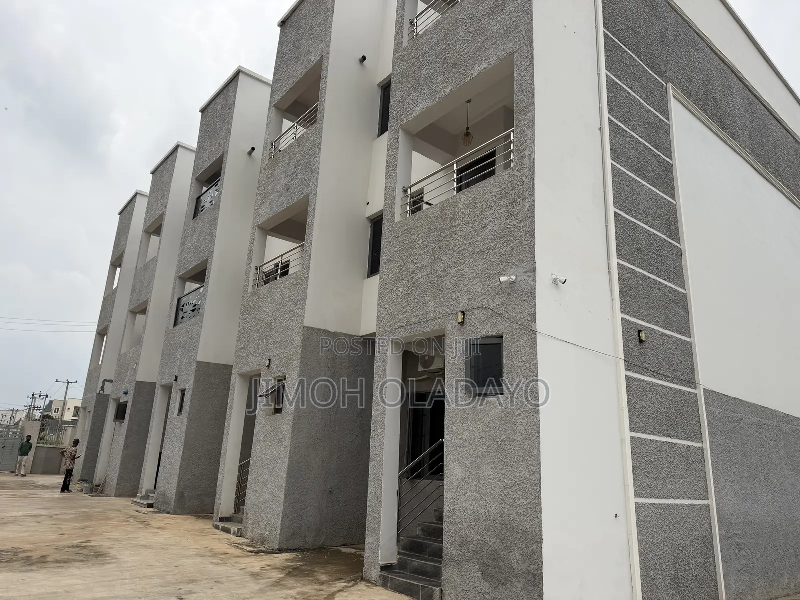 Furnished 4bdrm Duplex in Durumi for sale in Durumi