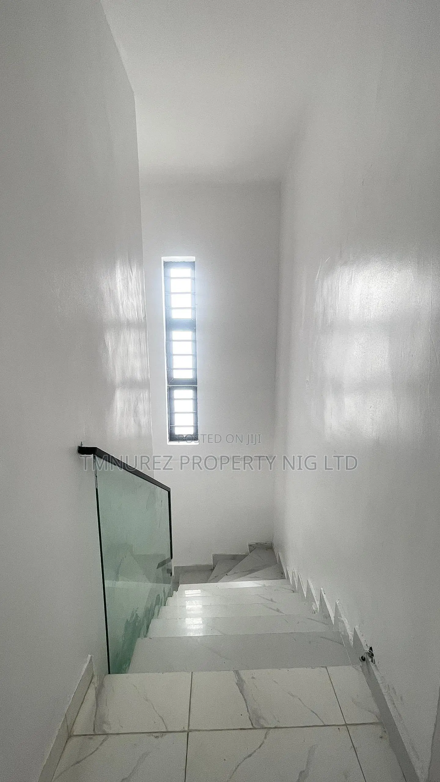 4bdrm Duplex in Ikota for sale in Ikota