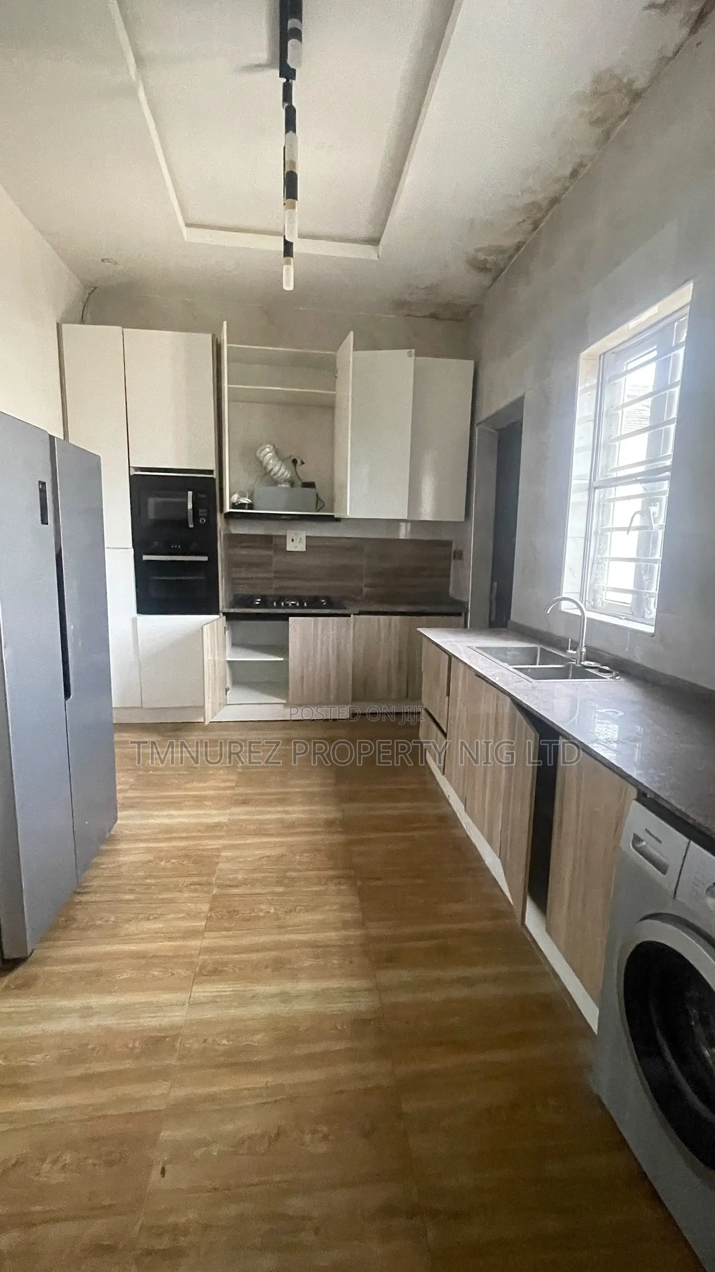 4bdrm Duplex in Agungi for rent in Agungi