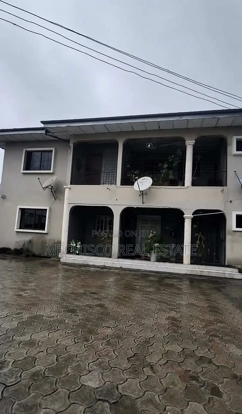 5bdrm Block of Flats in Woji for sale in Woji